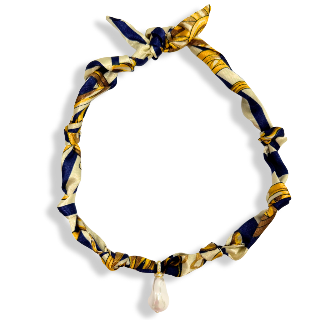 SCARF BANDANA CHARM NECKLACE