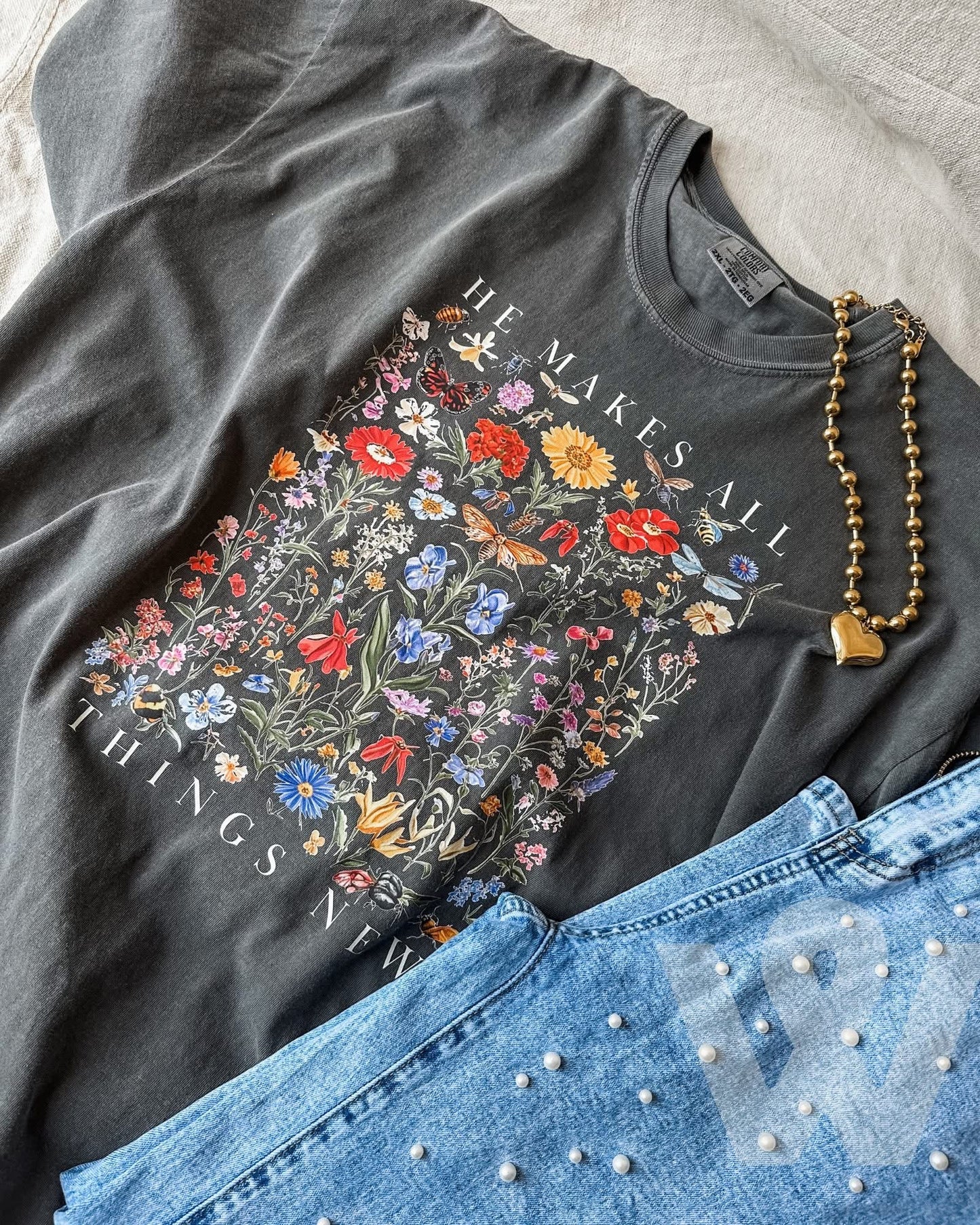 HE MAKES ALL THINGS NEW TEE (PREORDER SHIPS 7-10bd)