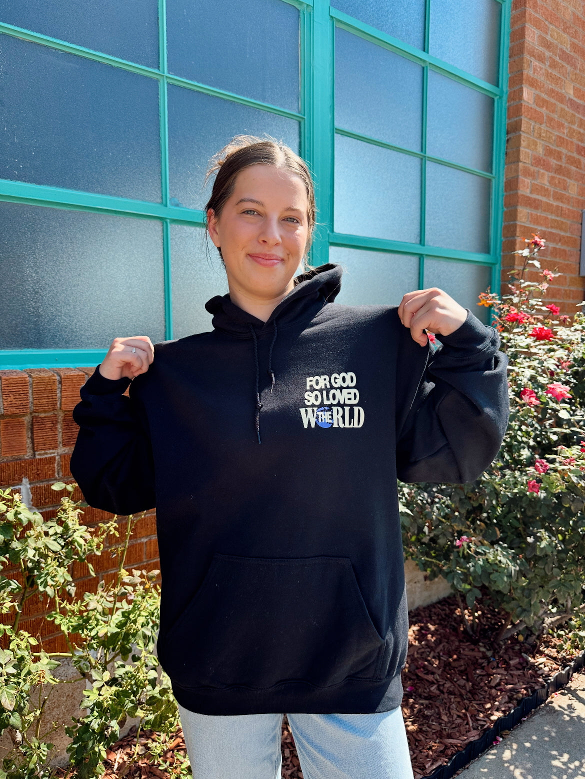 JOHN 3:16 BLACK HOODIE