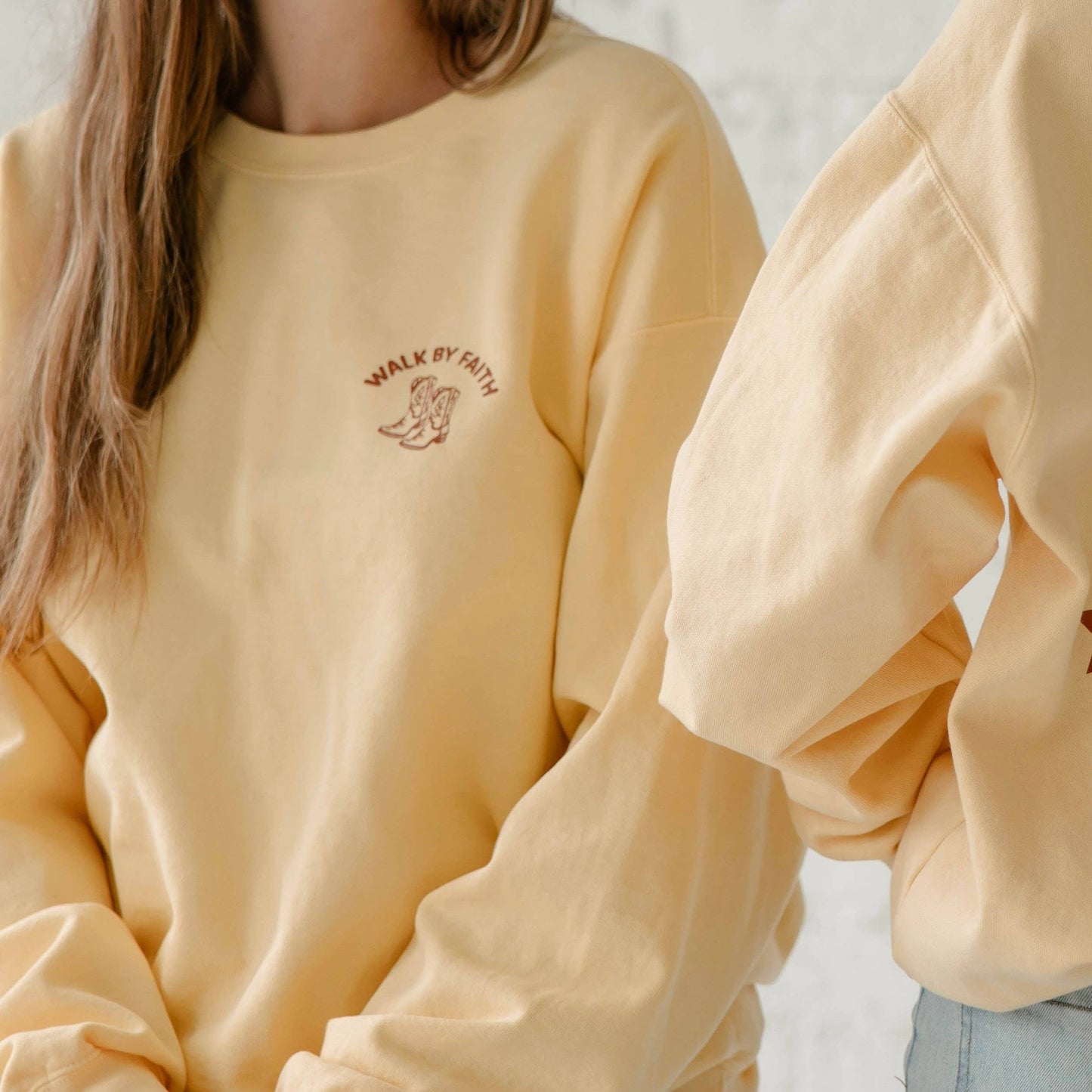 WALK BY FAITH CREWNECK