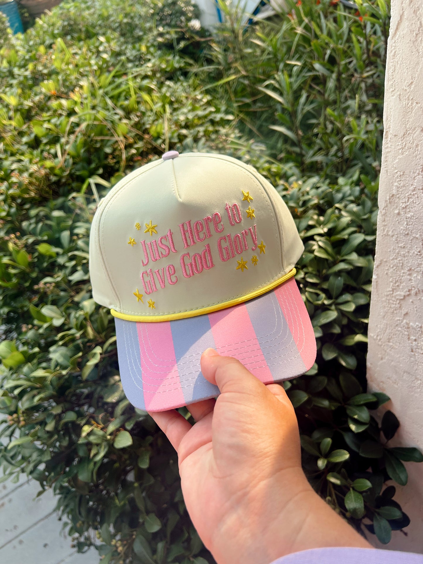 GIVE GOD GLORY HAT l