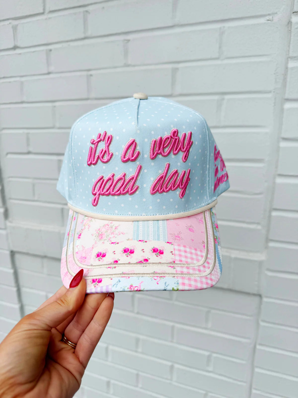IT’S A VERY GOOD DAY HAT (PREORDER)