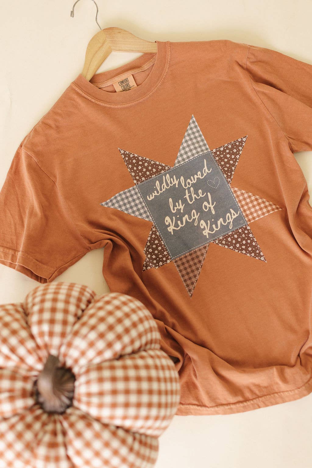 WILDY LOVED BY THE KING PATCH TEE - Preorder