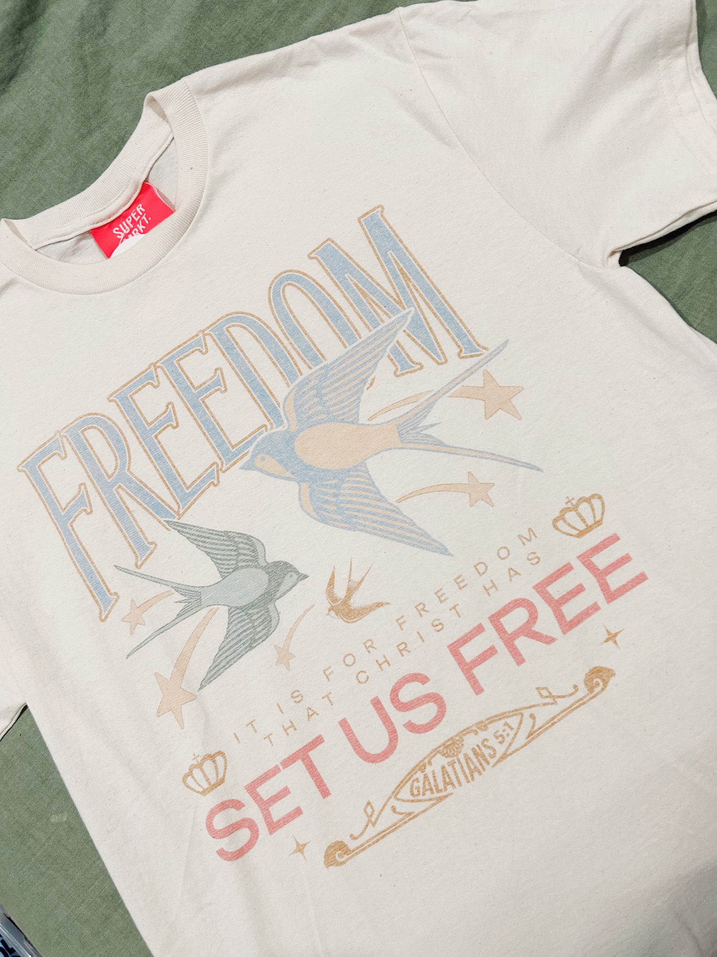 FREEDOM OVERSIZED TEE