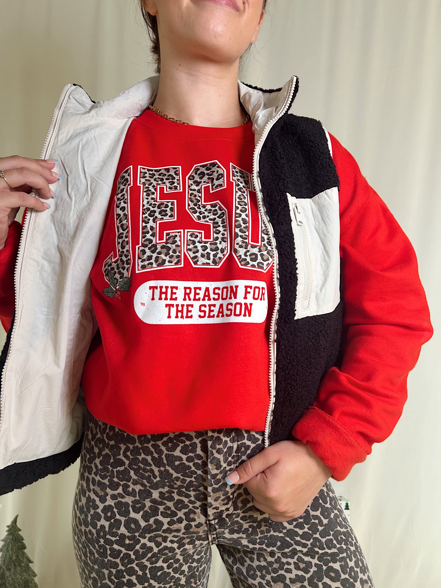 (PREORDER) CALLIE REVERSIBLE BLACK FLEECE PUFF VEST