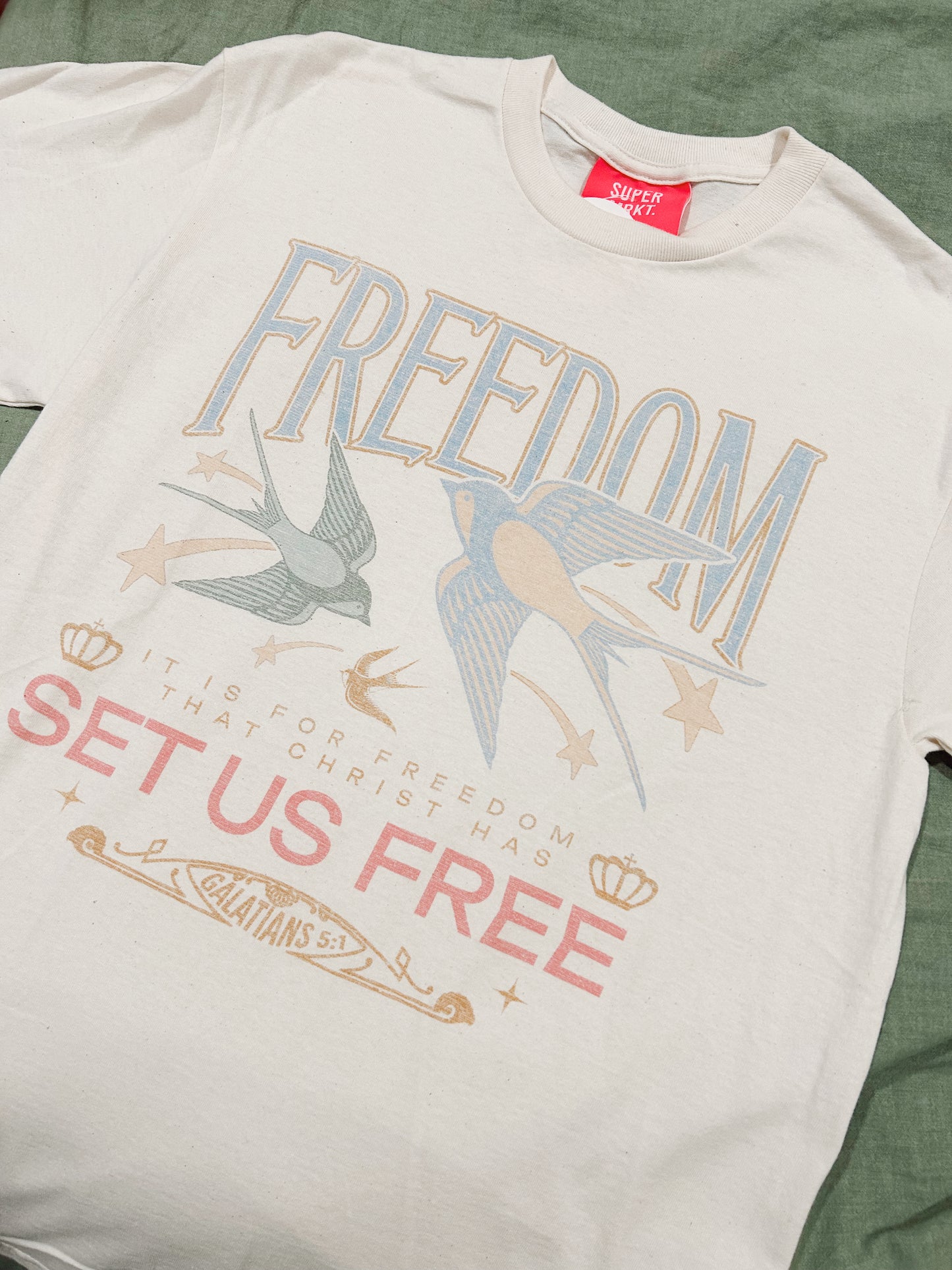 FREEDOM OVERSIZED TEE