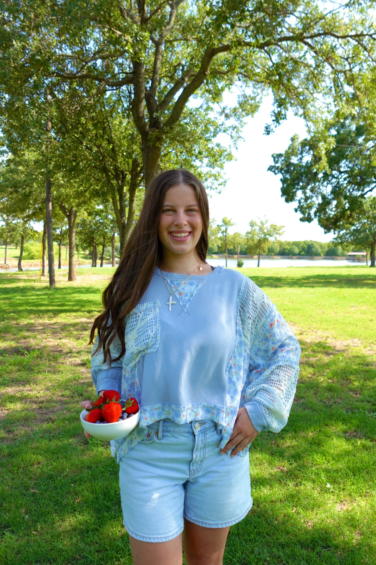 DAYDREAM PETAL LACE TOP