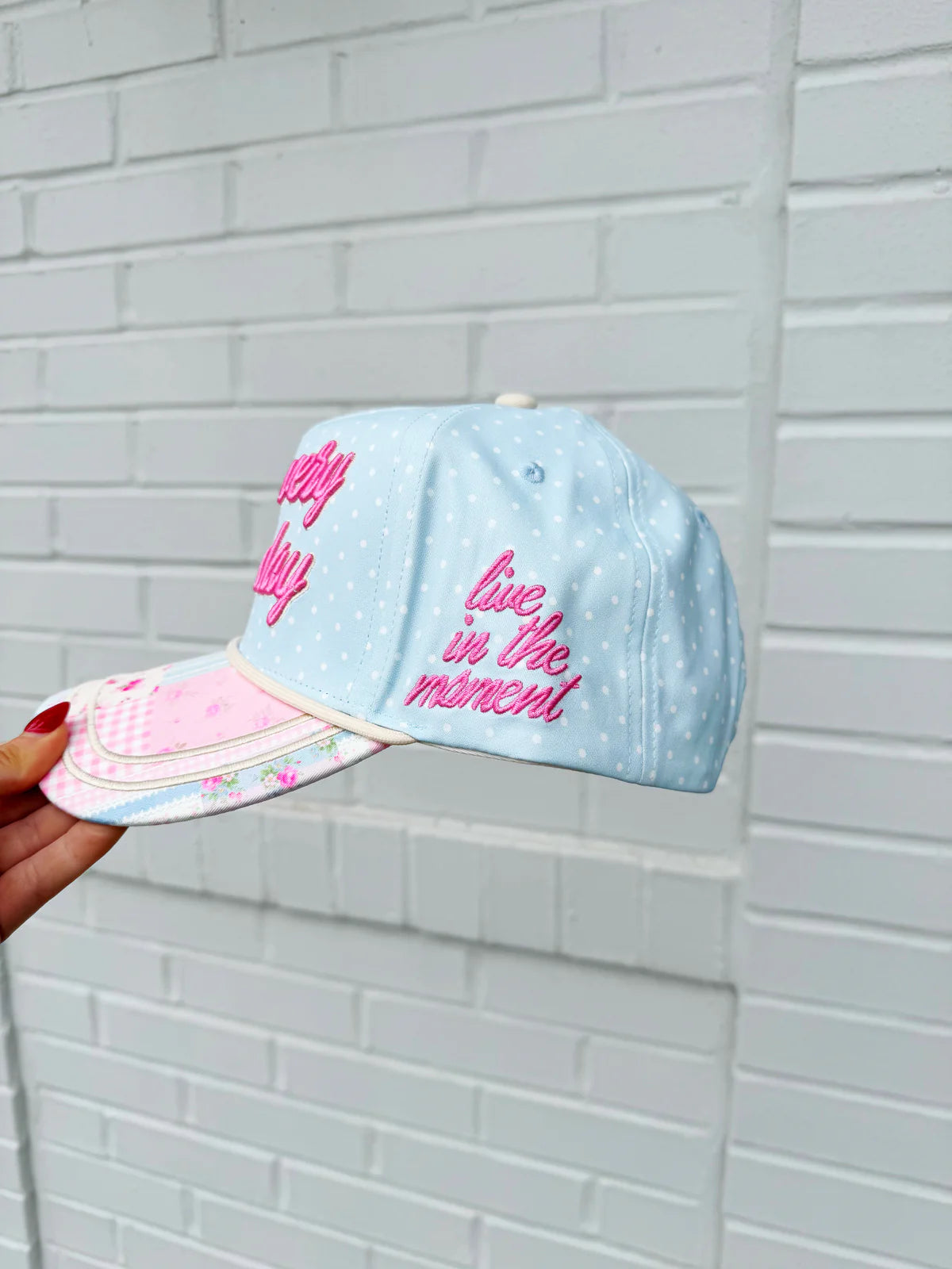 IT’S A VERY GOOD DAY HAT (PREORDER)