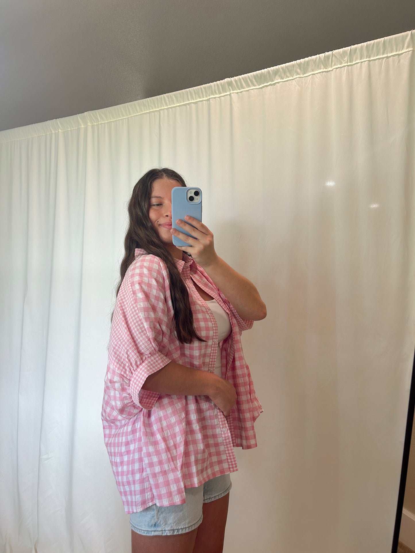 BUBBLEGUM BLUSH BUTTON DOWN TOP