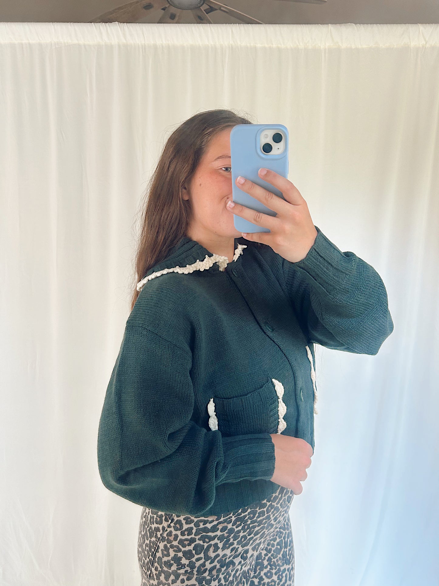 SELAH SCALLOPED DOLL COLLAR CARDIGAN