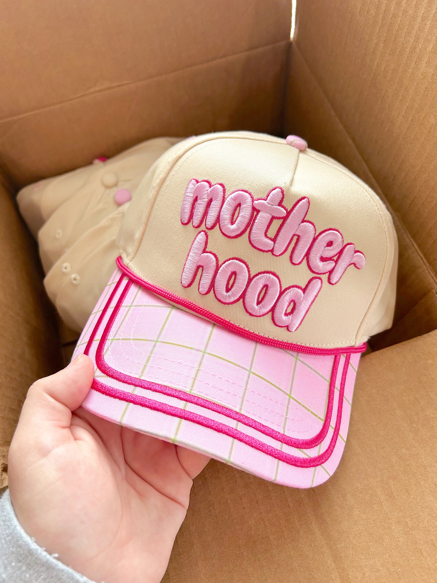 MOTHERHOOD HAT